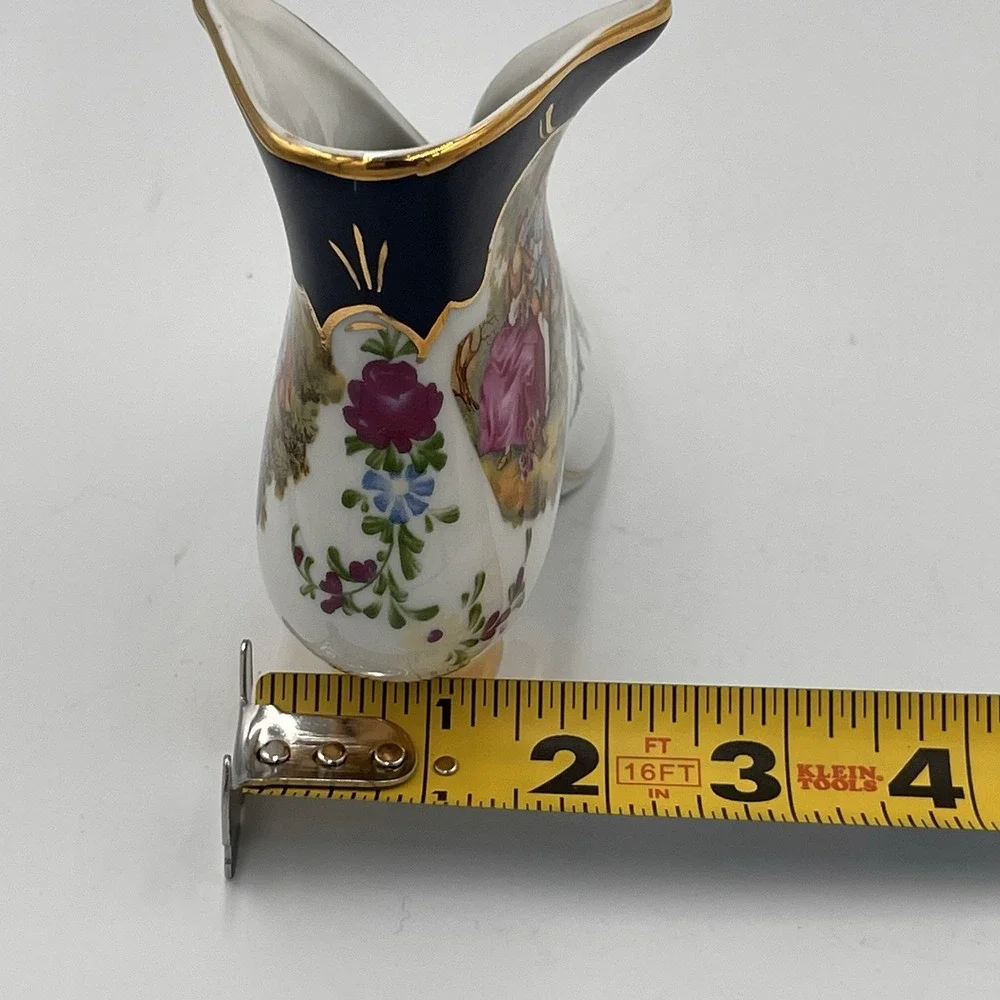 Vintage Porcelain Shoe Figurine Courting Couple Gold Trim Heel Ornate Grannycore